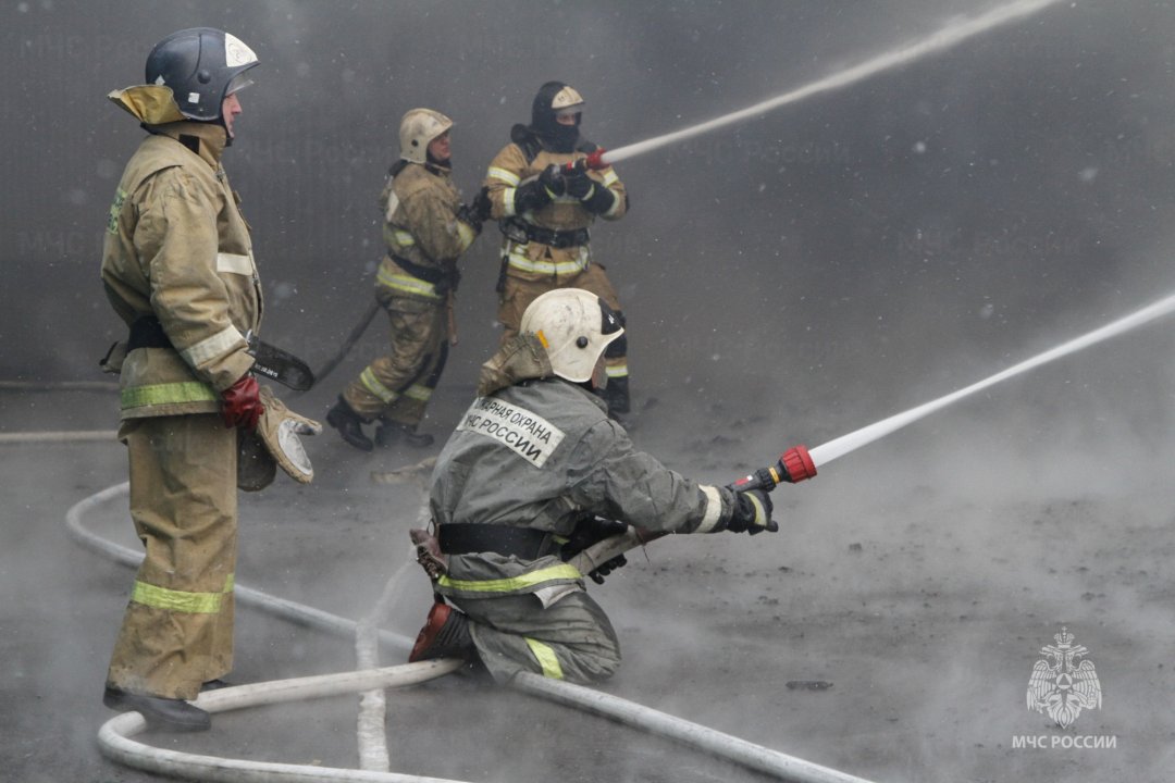 За прошедшую неделю на пожарах спасено 42 человека